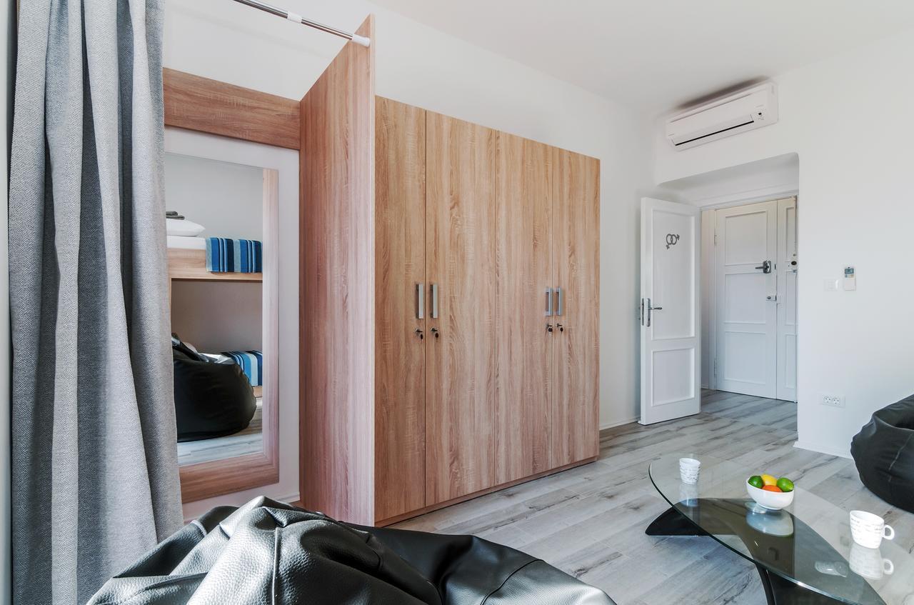 Sky Hostel Zadar Eksteriør billede